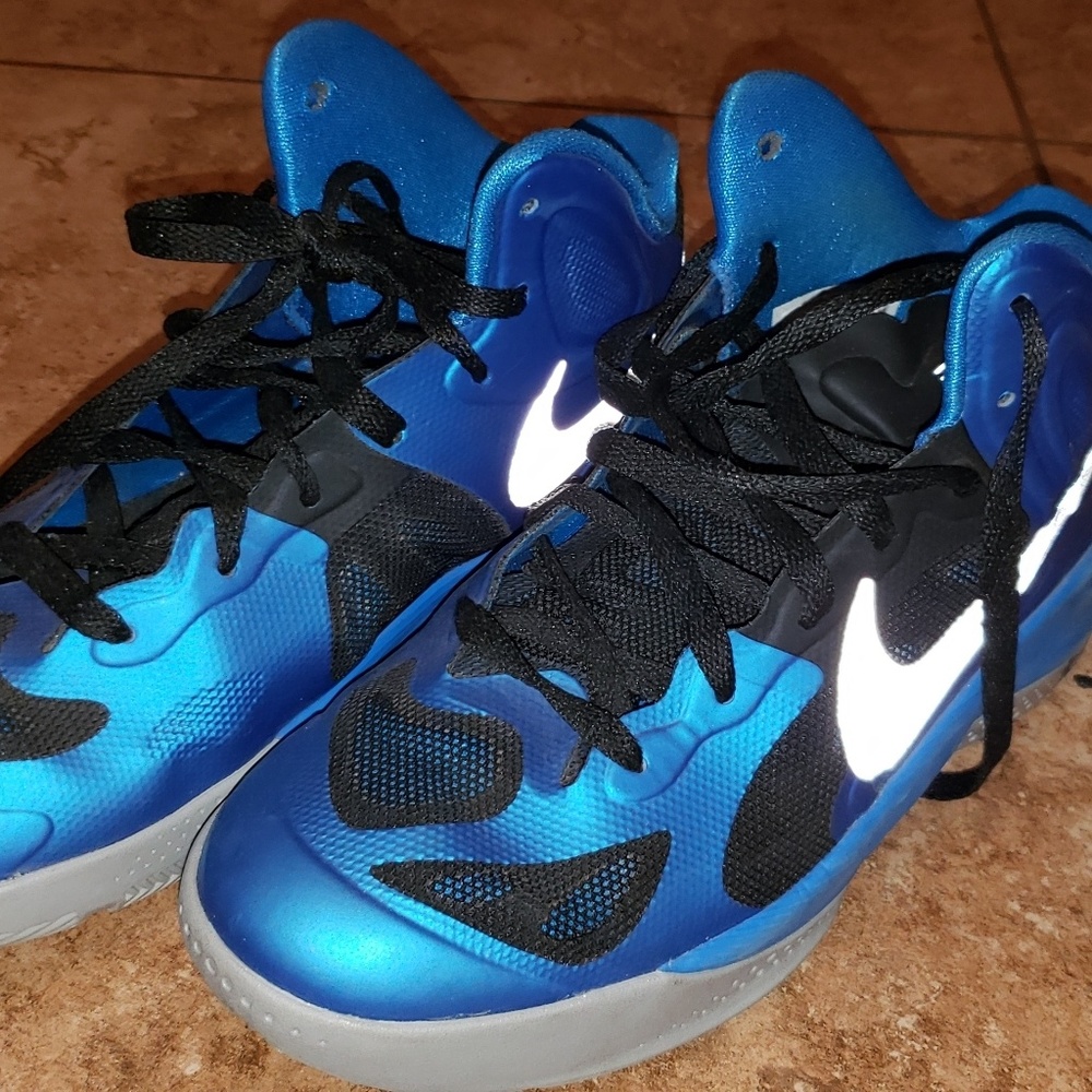 Nike basketball shoes